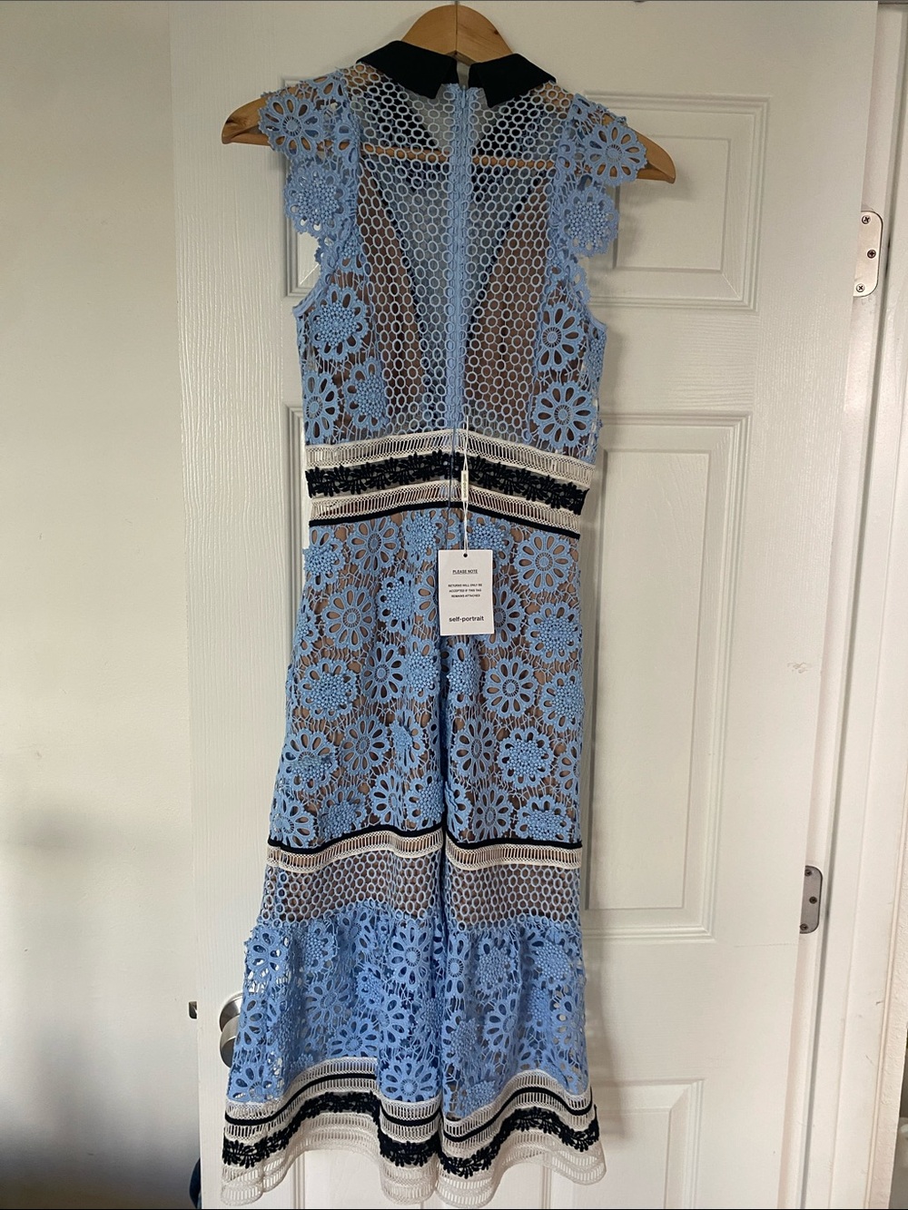 Self-Portrait Blue and Black Floral Lace Midi Dress - Picture 3 of 13